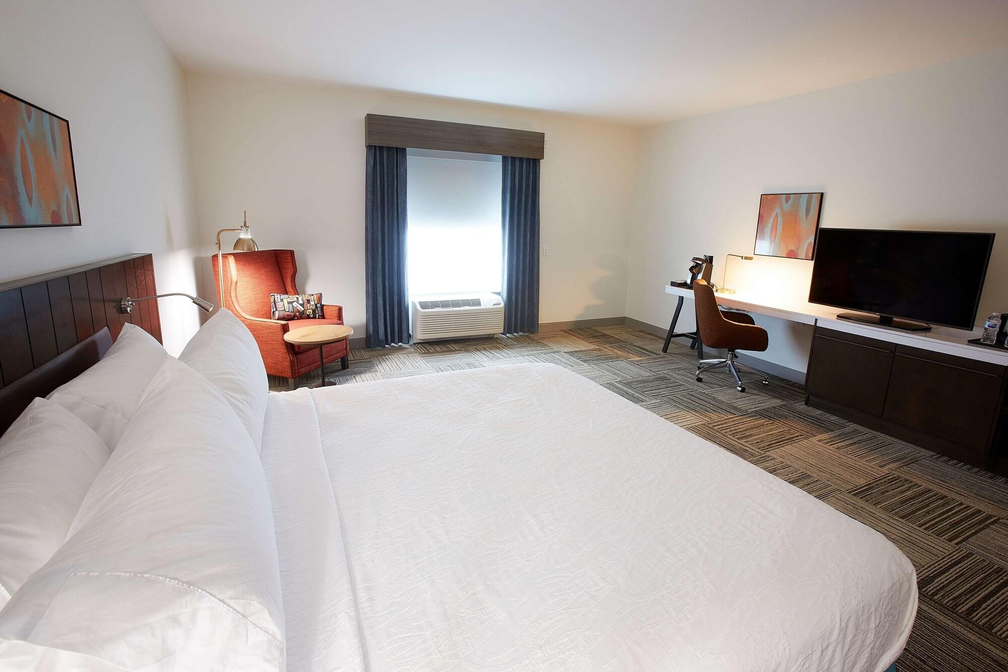 Hilton Garden Inn Elizabethtown Buitenkant foto