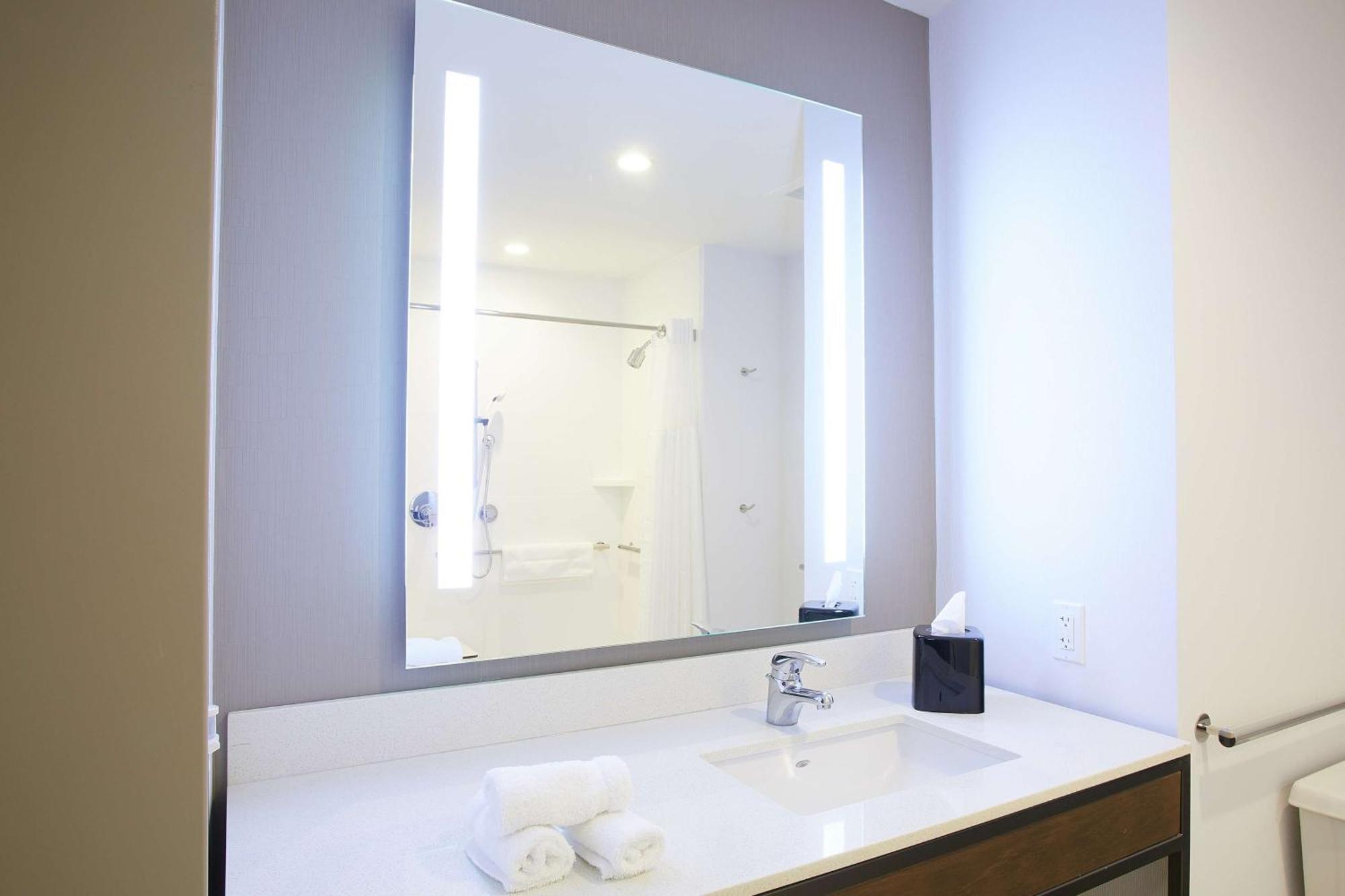 Hilton Garden Inn Elizabethtown Buitenkant foto