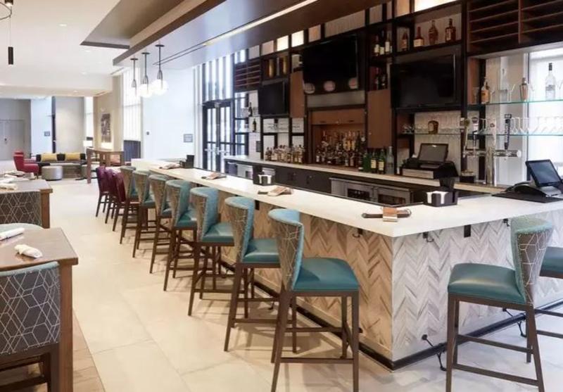 Hilton Garden Inn Elizabethtown Buitenkant foto
